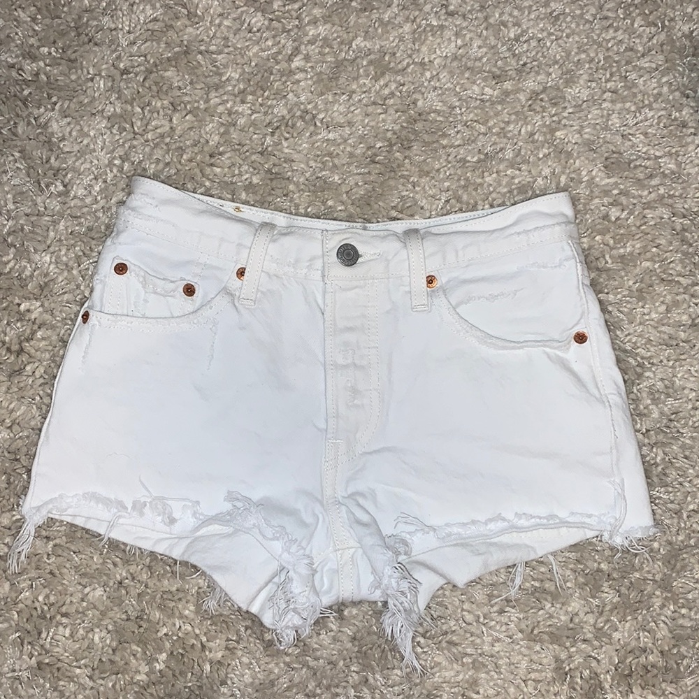 Levi denim white shorts